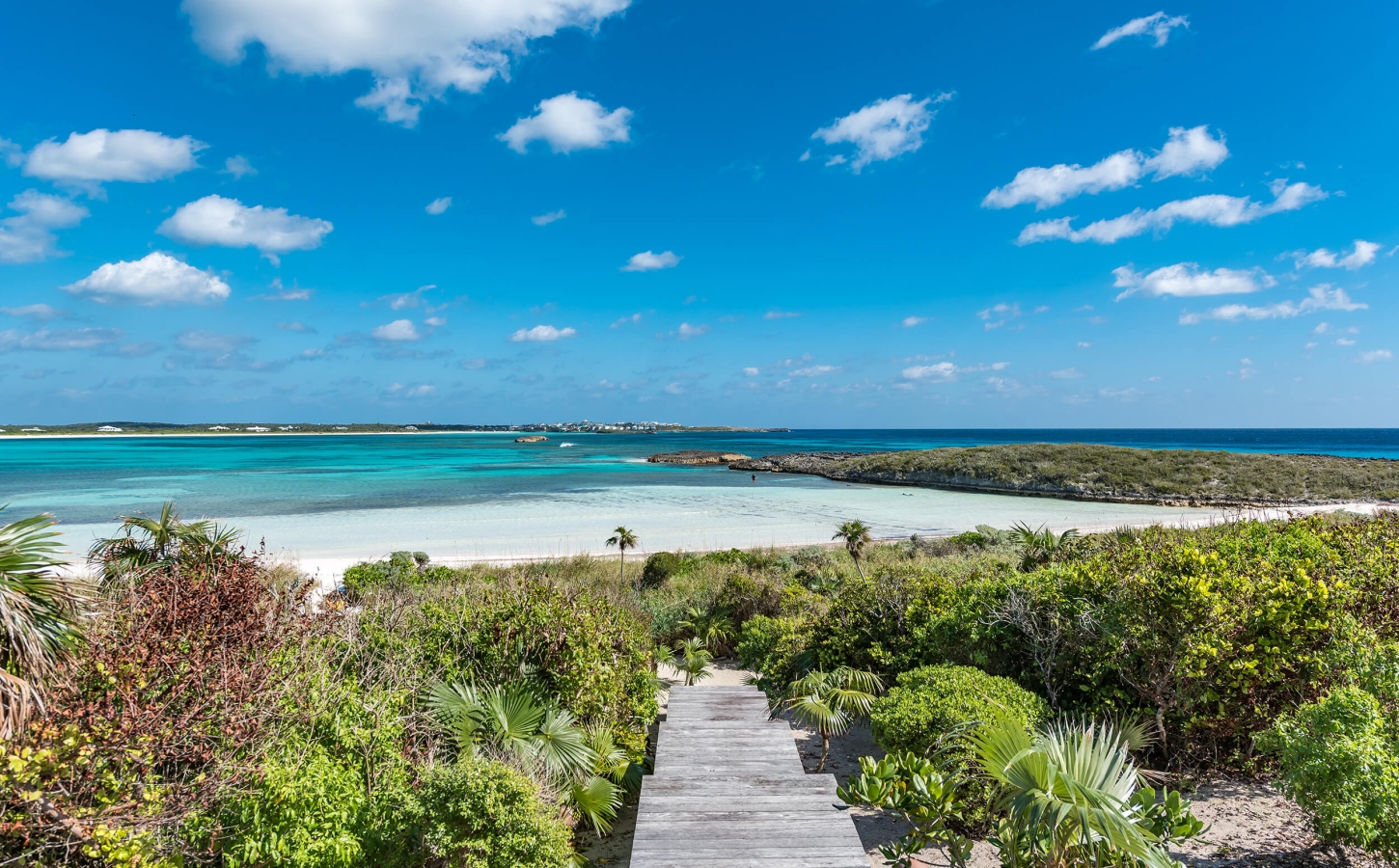 Ocean views from The Abaco Club symbolizing the luxury of club lifestyle and coastal living